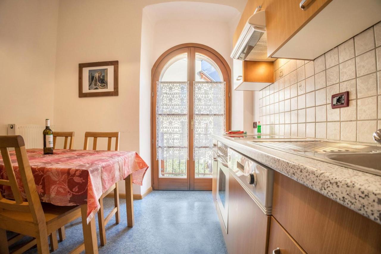 Residence Lena App 1 With Balcony 蒂诺 外观 照片